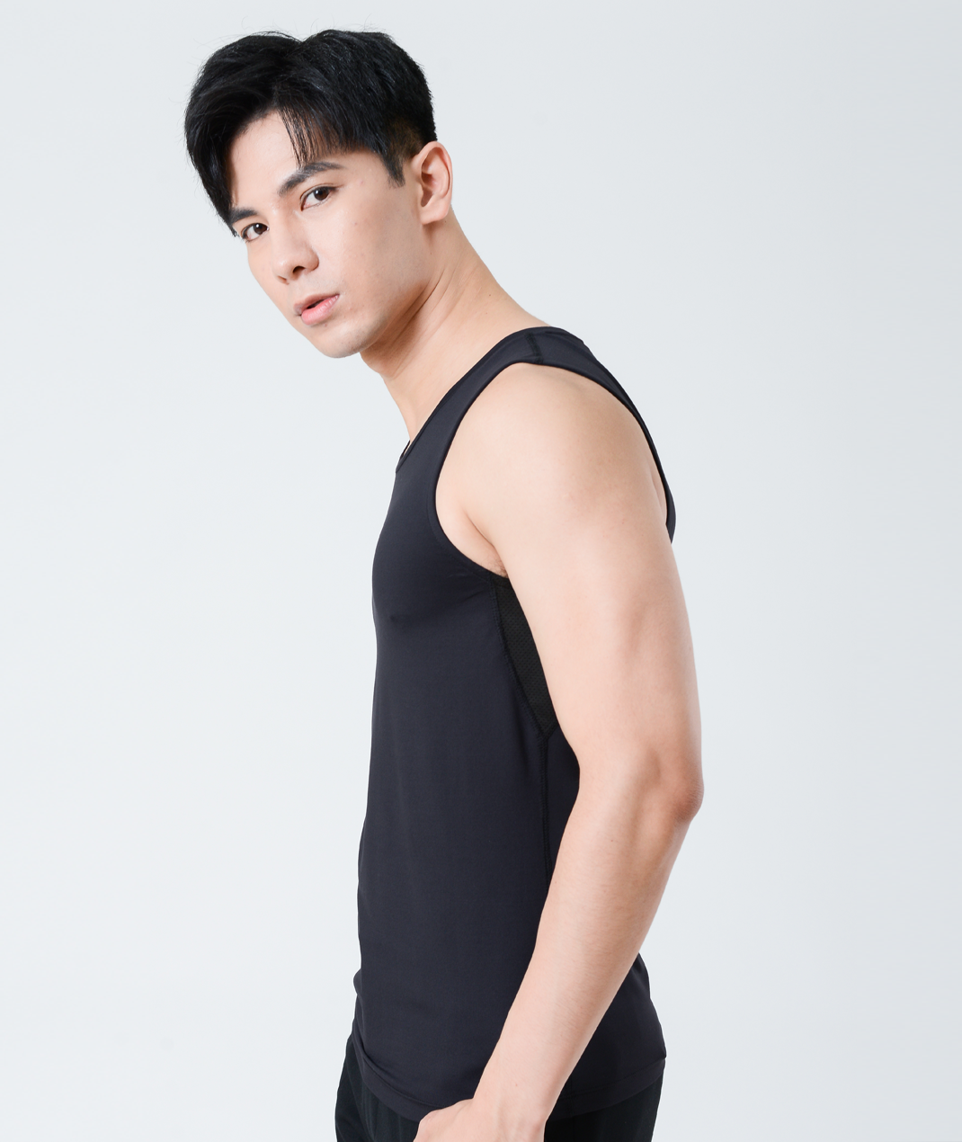 Thermal Tank Top Men UPF50+ IR Heat Retention Collection