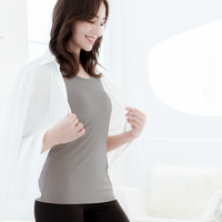 Graphene Moisturizing Round Neck Top UPF50+ Graphene Moisturizing Collection