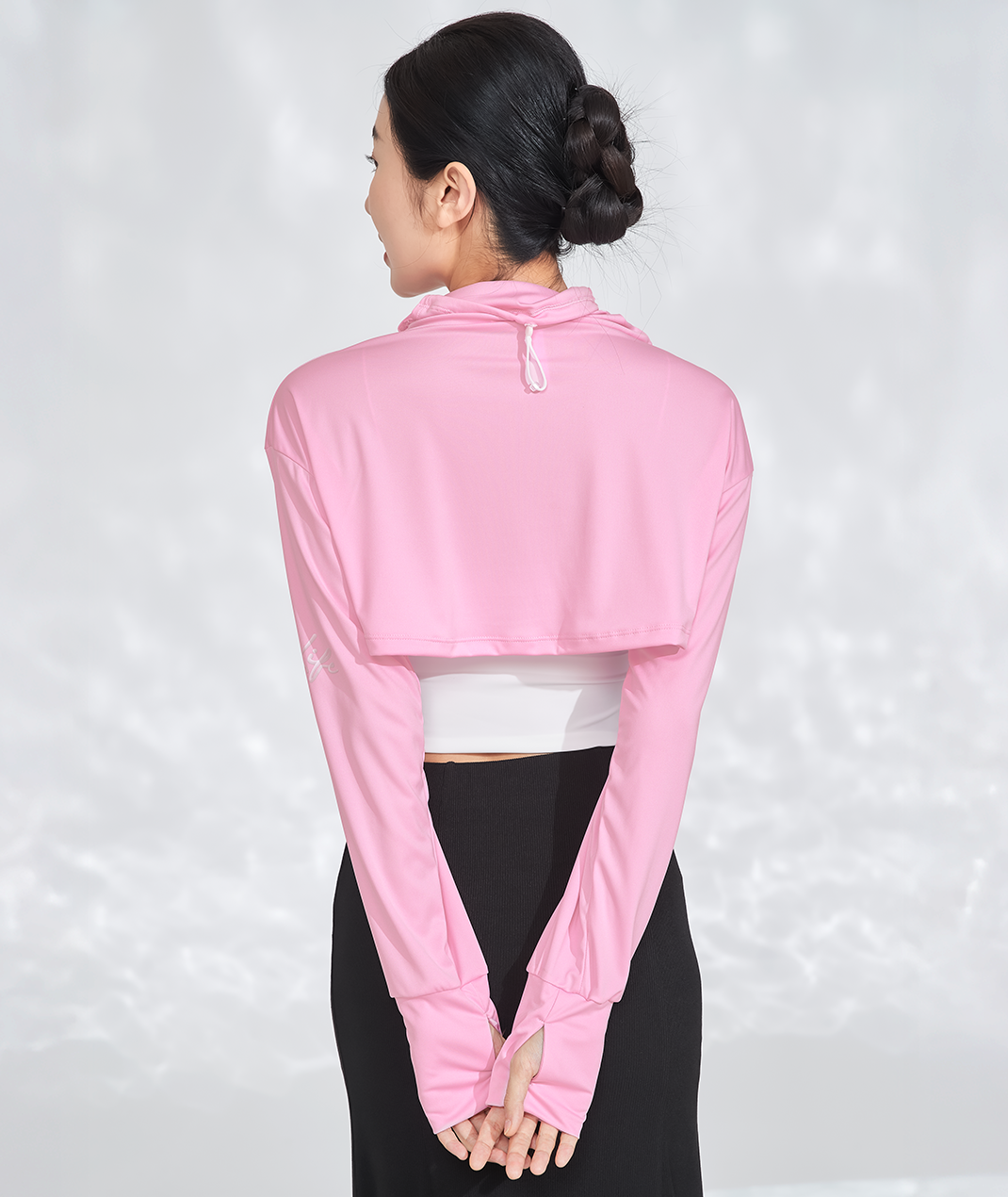 Cropped Long Sleeve with Built-In Face Cover UPF50+