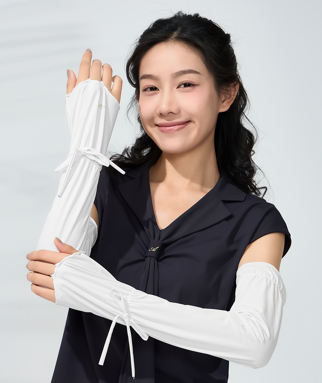 Aurelia Loose-Fit Sleeves UPF50+